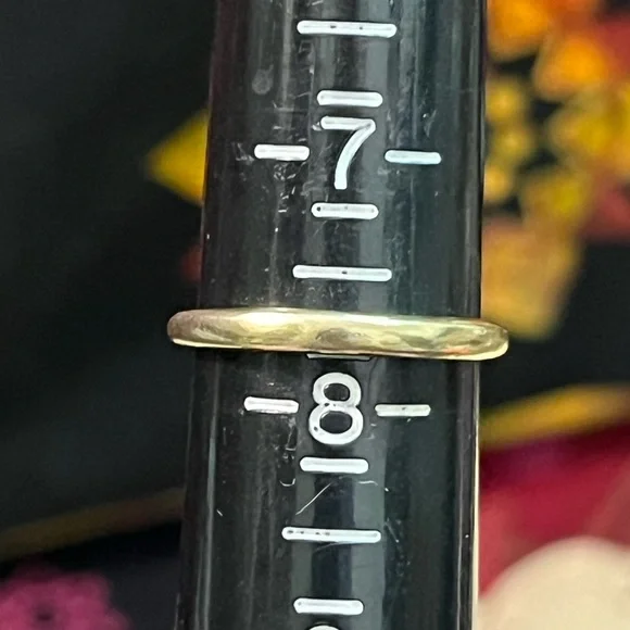 VTG Cottagecore Faux Sapphire Gold Tone Metal Costume Jewelry Size 7 3/4 Ring - Picture 8 of 8